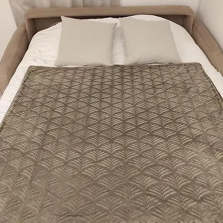 Logement Entier,Netflix, Jacuzzi En Option Argenteuil