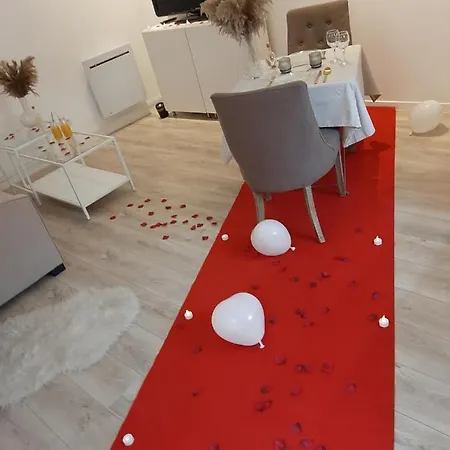 Logement Entier,Netflix, Jacuzzi En Option Apartmán *