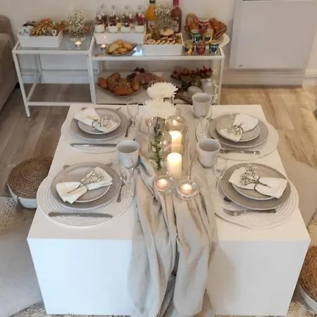 Logement Entier,Netflix, Jacuzzi En Option Apartmán *